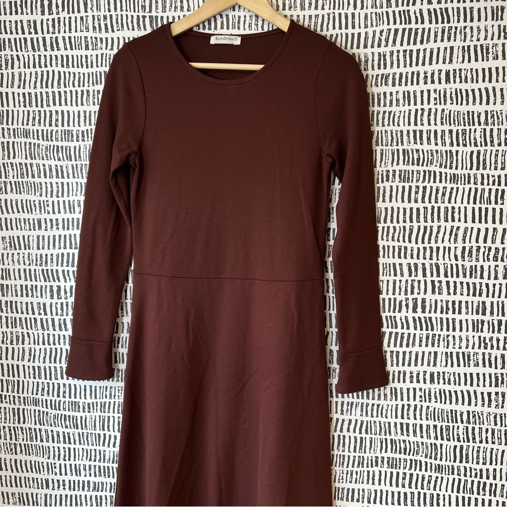 Kettlewell Colours Long Sleeve Maxi Freya Dress – Burgundy / Chocolate Brown - Picture 6 of 11